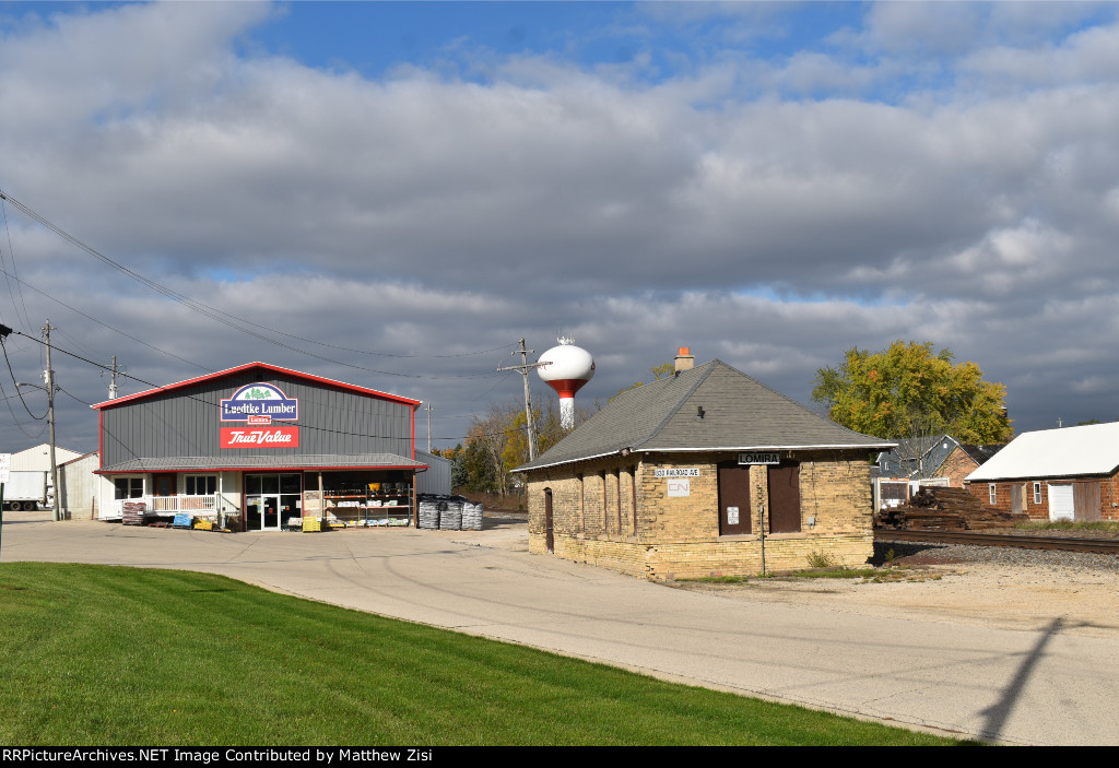 Lomira Station